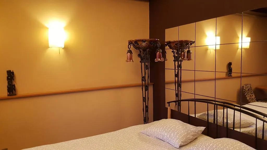 Hospitality Centrum- River Apartment Bucharest
